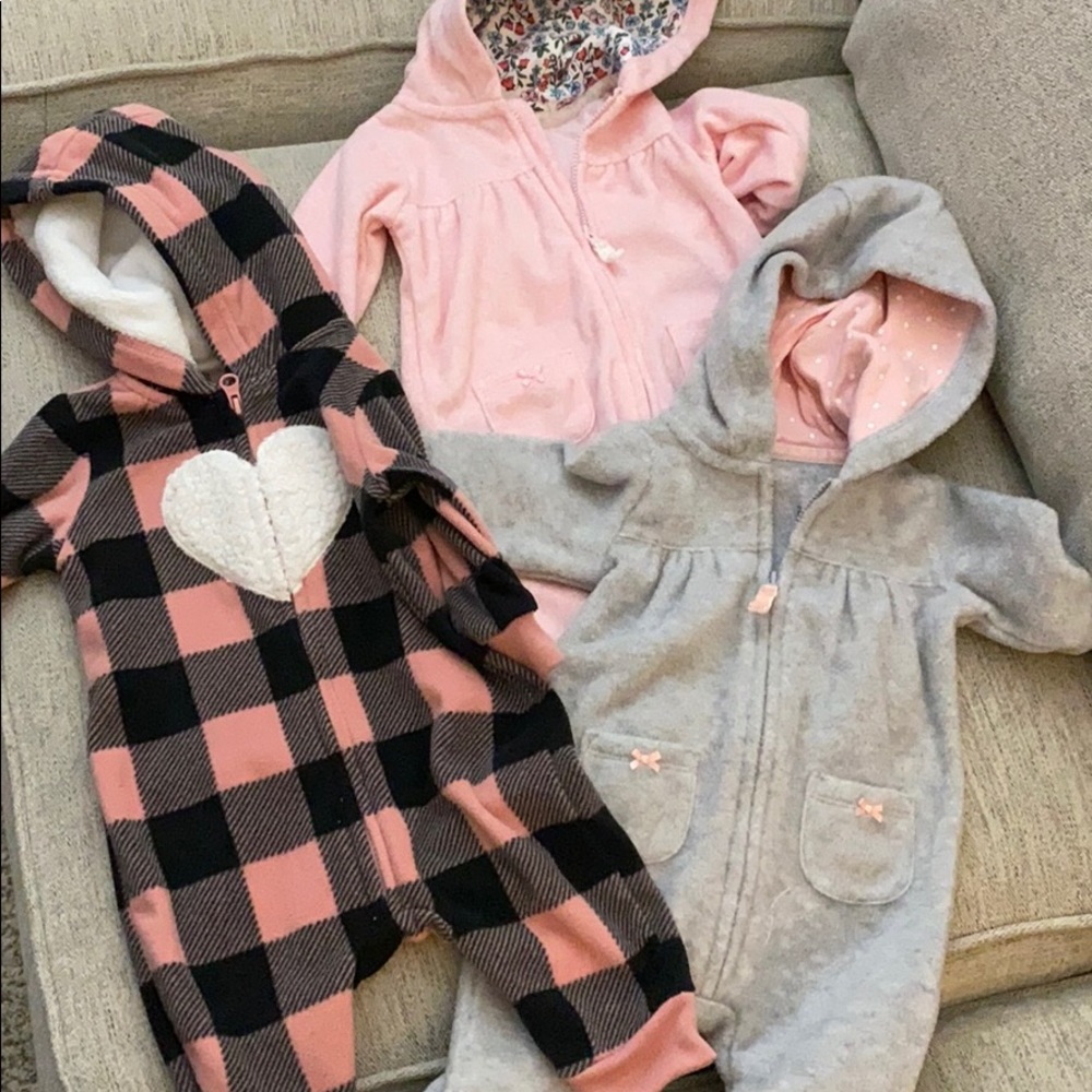 Bundle of Carter’s 3 month hooded onesies